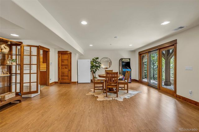 255 Peakview Road, Boulder, CO 80302