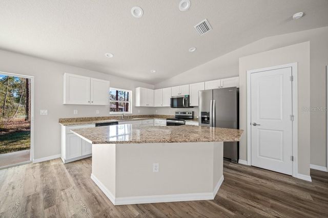 1821 W WATER LILY DRIVE, Citrus Springs, FL 34434