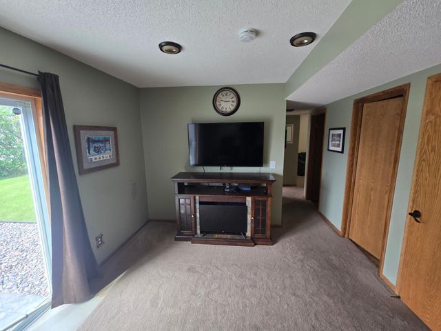 12362 195th Avenue NW, Elk River, MN 55330