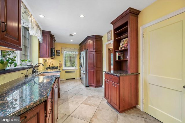 905 STRATFORD AVE, Elkins Park, PA 19027