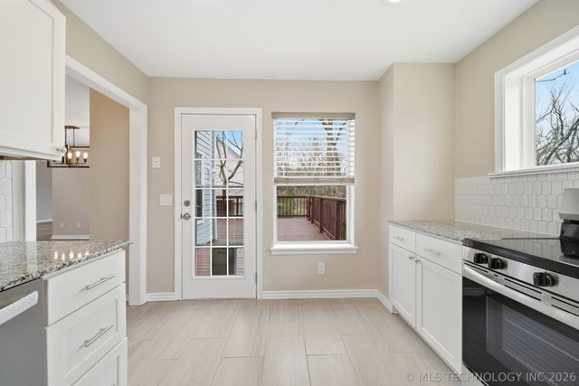 1226 Forest Lane, Catoosa, OK 74015