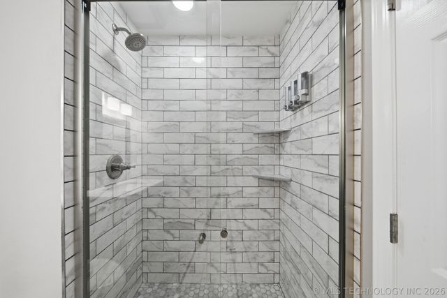 1226 Forest Lane, Catoosa, OK 74015