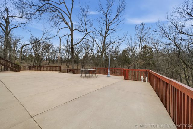 1226 Forest Lane, Catoosa, OK 74015