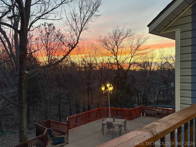 1226 Forest Lane, Catoosa, OK 74015