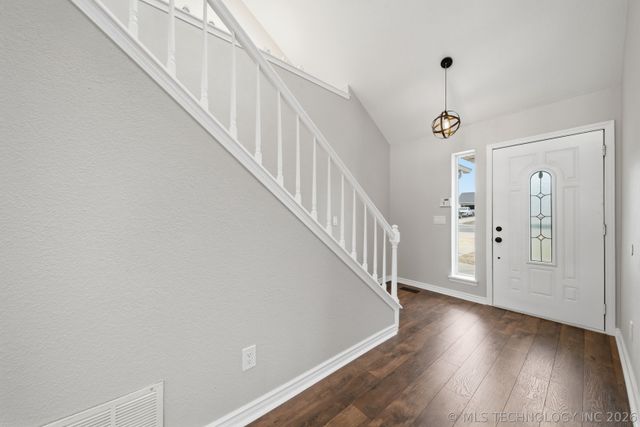 1226 Forest Lane, Catoosa, OK 74015