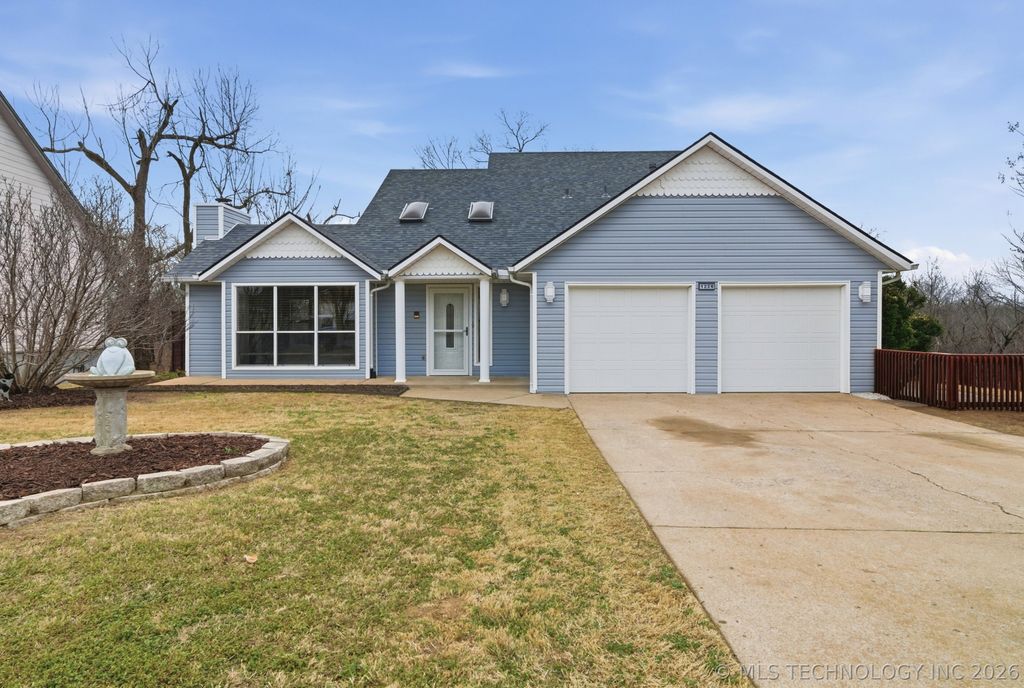 1226 Forest Lane, Catoosa, OK 74015