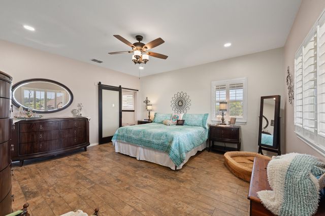 4515 E Renfro Street, Alvarado, TX 76009