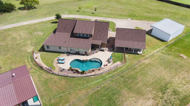 4515 E Renfro Street, Alvarado, TX 76009