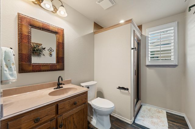 4515 E Renfro Street, Alvarado, TX 76009