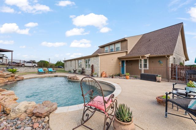 4515 E Renfro Street, Alvarado, TX 76009