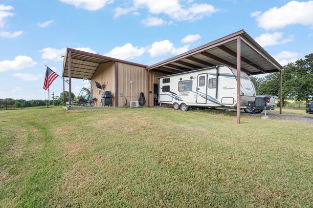 4515 E Renfro Street, Alvarado, TX 76009