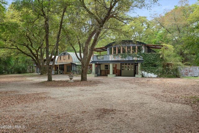 85 Friendship Lane, Beaufort, SC 29907