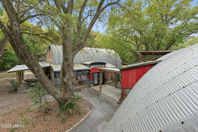 85 Friendship Lane, Beaufort, SC 29907