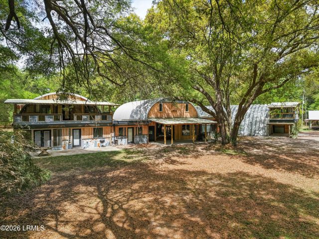85 Friendship Lane, Beaufort, SC 29907