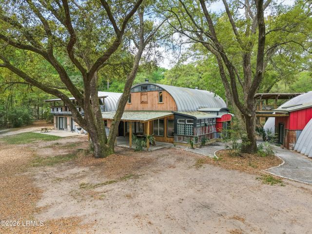 85 Friendship Lane, Beaufort, SC 29907