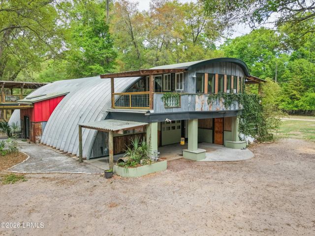 85 Friendship Lane, Beaufort, SC 29907