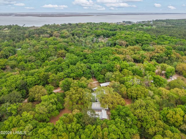 85 Friendship Lane, Beaufort, SC 29907