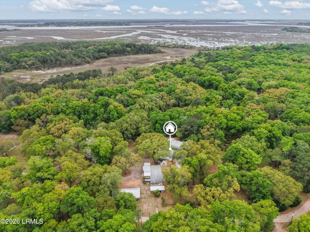 85 Friendship Lane, Beaufort, SC 29907