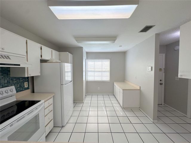 5401 BRITWELL COURT, Tampa, FL 33624