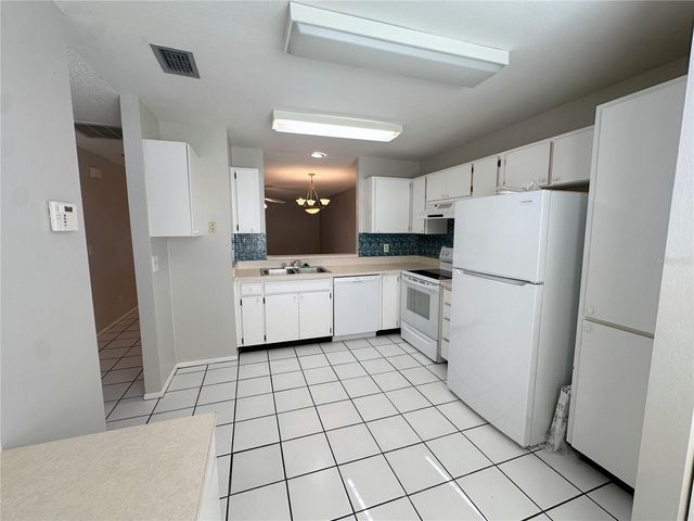 5401 BRITWELL COURT, Tampa, FL 33624