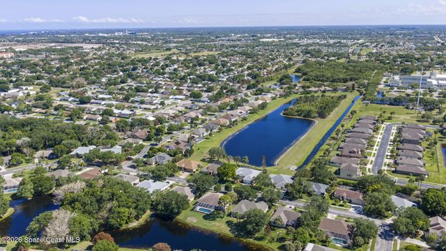 1123 Spring Oak Drive, Melbourne, FL 32901