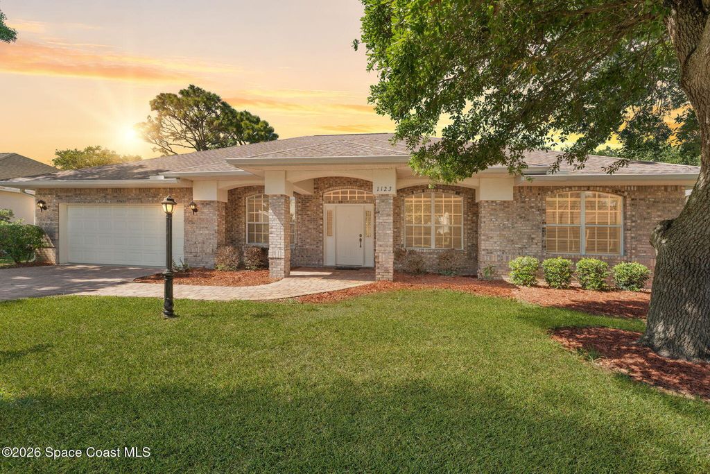 1123 Spring Oak Drive, Melbourne, FL 32901