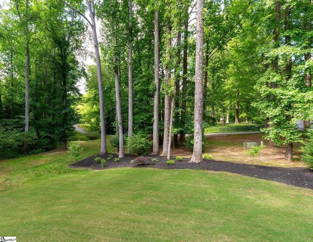 8 Spur Drive, Travelers Rest, SC 29690