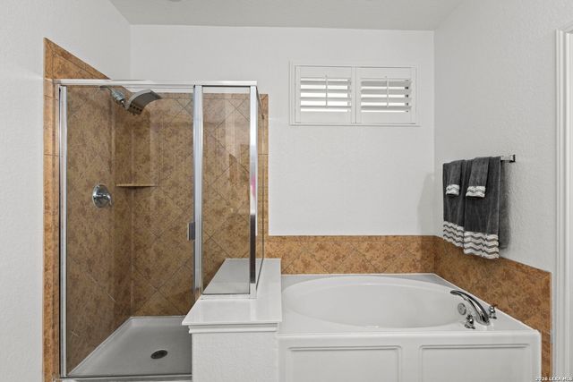 24939 CLOUDY CRK, San Antonio, TX 78255