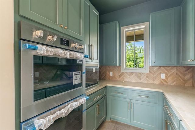 13051 Stagecoach Trail, Arcadia, OK 73007