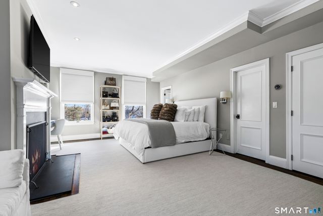 2 Old Church Road 1, Greenwich, CT 06830