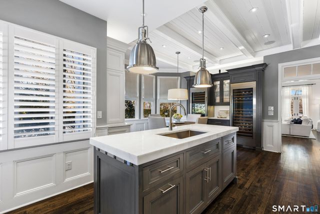 2 Old Church Road 1, Greenwich, CT 06830