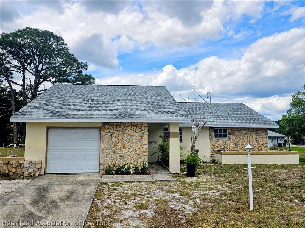 4008 Bianca Street, Sebring, FL 33872