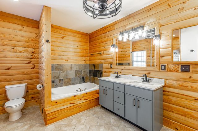 2322 Mowbray Pike, Soddy Daisy, TN 37379