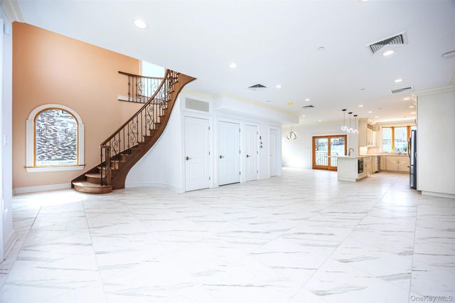 10-42 Utopia Parkway, Beechhurst, NY 11357