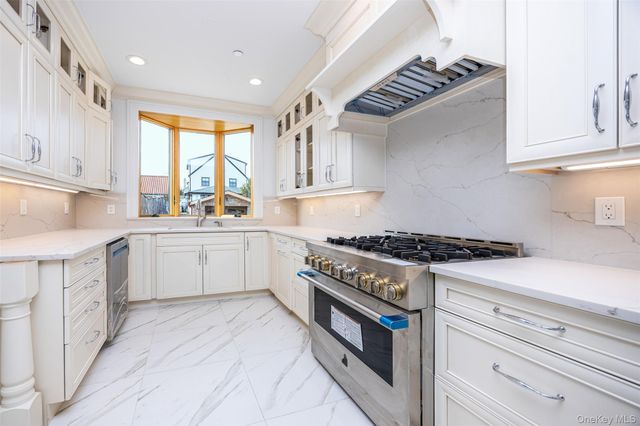 10-42 Utopia Parkway, Beechhurst, NY 11357