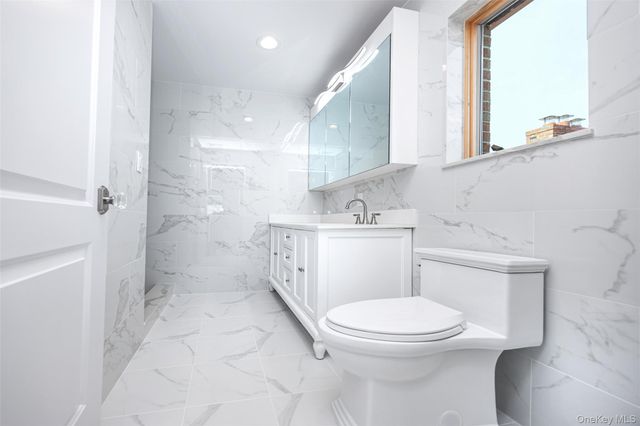 10-42 Utopia Parkway, Beechhurst, NY 11357