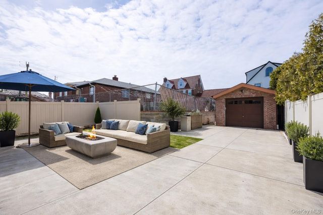 10-42 Utopia Parkway, Beechhurst, NY 11357