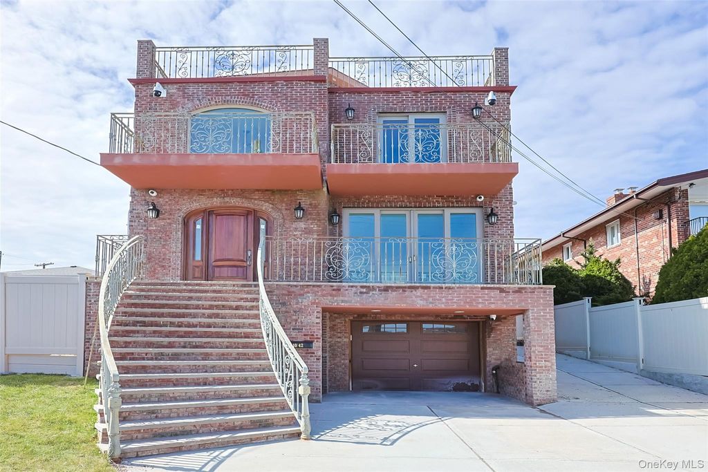 10-42 Utopia Parkway, Beechhurst, NY 11357