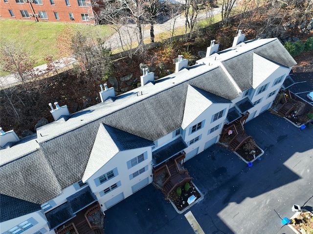 1603 Plainfield Pike D5, Johnston, RI 02919