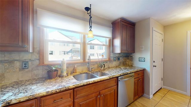 1603 Plainfield Pike D5, Johnston, RI 02919