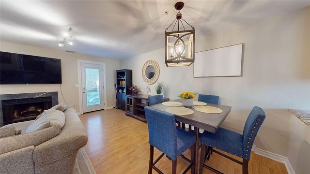 1603 Plainfield Pike D5, Johnston, RI 02919