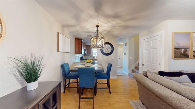 1603 Plainfield Pike D5, Johnston, RI 02919