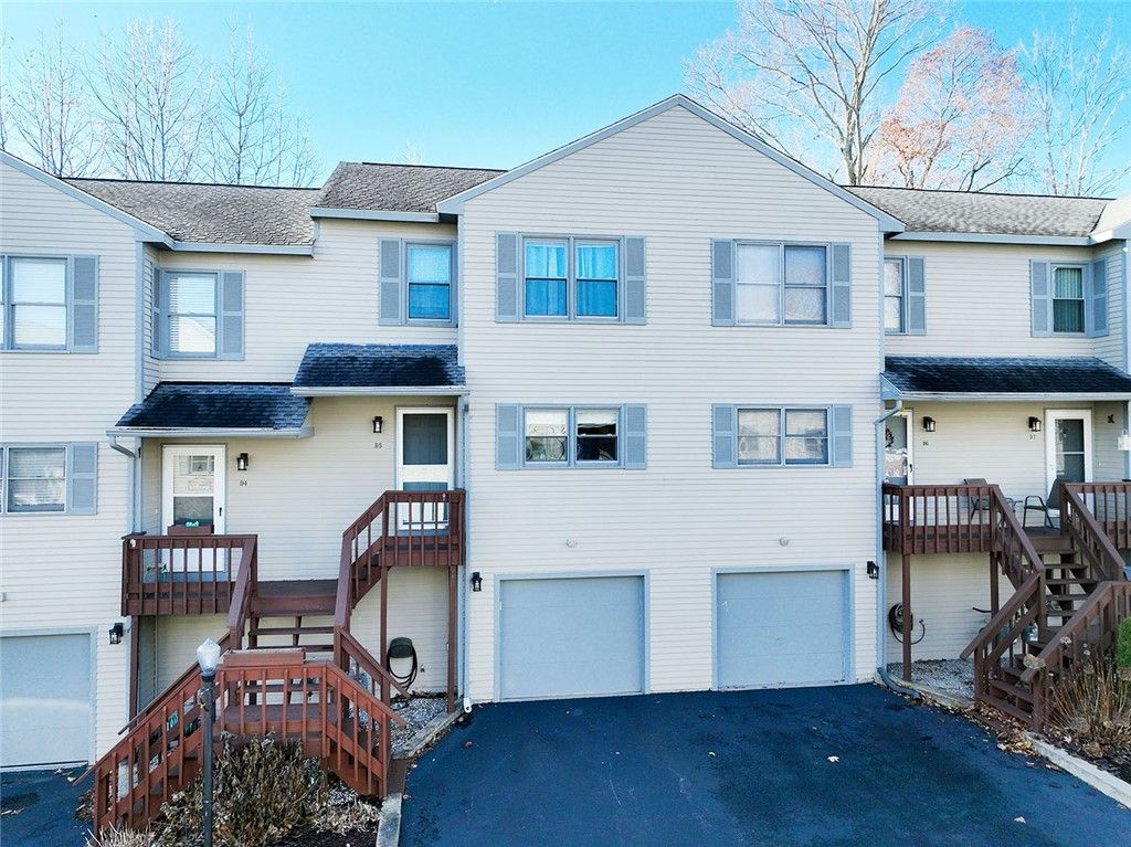 1603 Plainfield Pike D5, Johnston, RI 02919