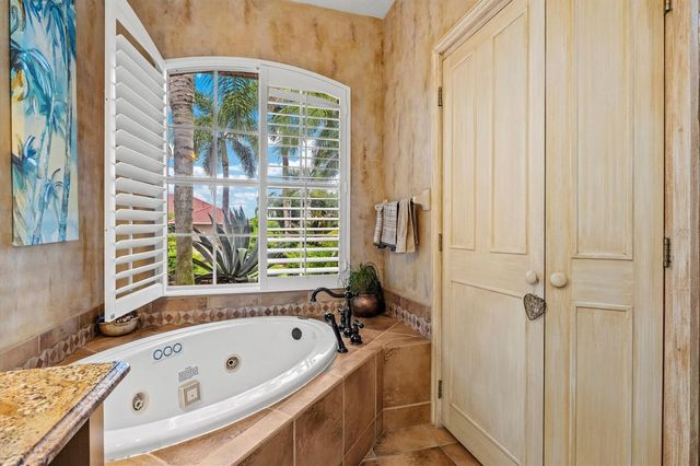 4860 CEDAR OAK WAY, Sarasota, FL 34233