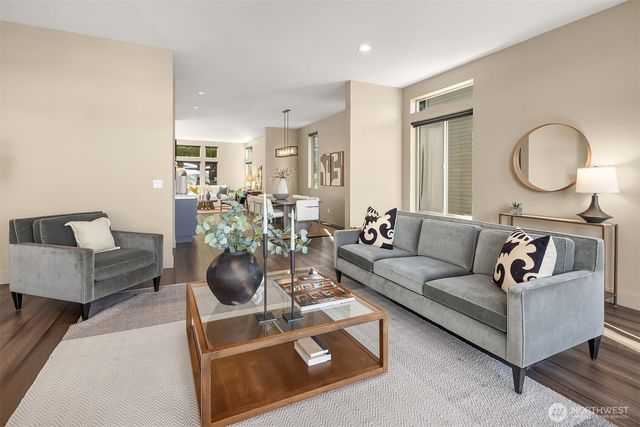 4025 Burton Place W, Seattle, WA 98199