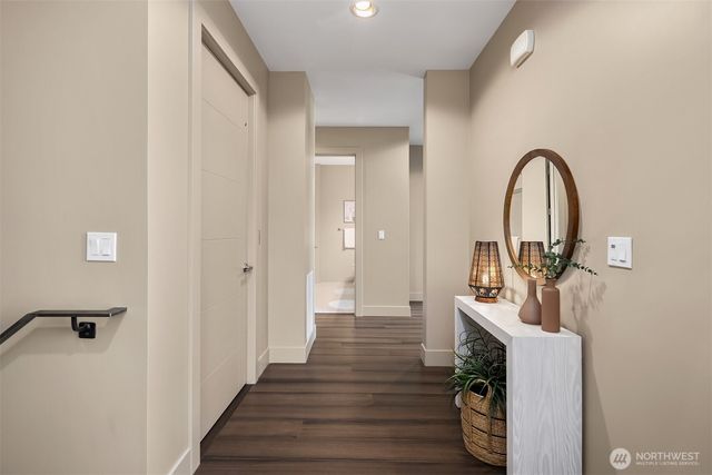 4025 Burton Place W, Seattle, WA 98199