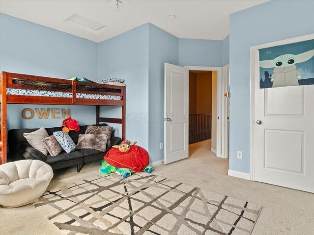 2741 Acarie Drive, Columbus, OH 43219