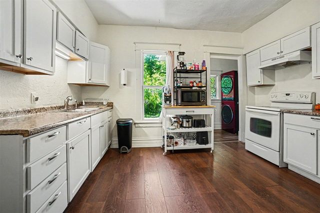 1333 N Rose Street, Kalamazoo, MI 49007