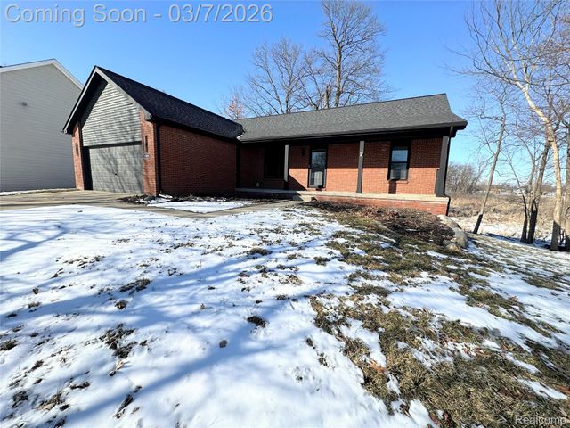 1509 Oregon Court, Waterford Charter Township, MI 48327
