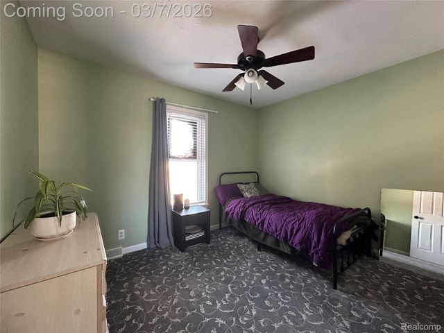 1509 Oregon Court, Waterford Charter Township, MI 48327